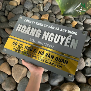 Biển Tên Công Ty Inox Xước Vàng – Chữ Nổi 3D Cao Cấp – Thiết Kế Chuẩn Nhận Diện Doanh Nghiệp